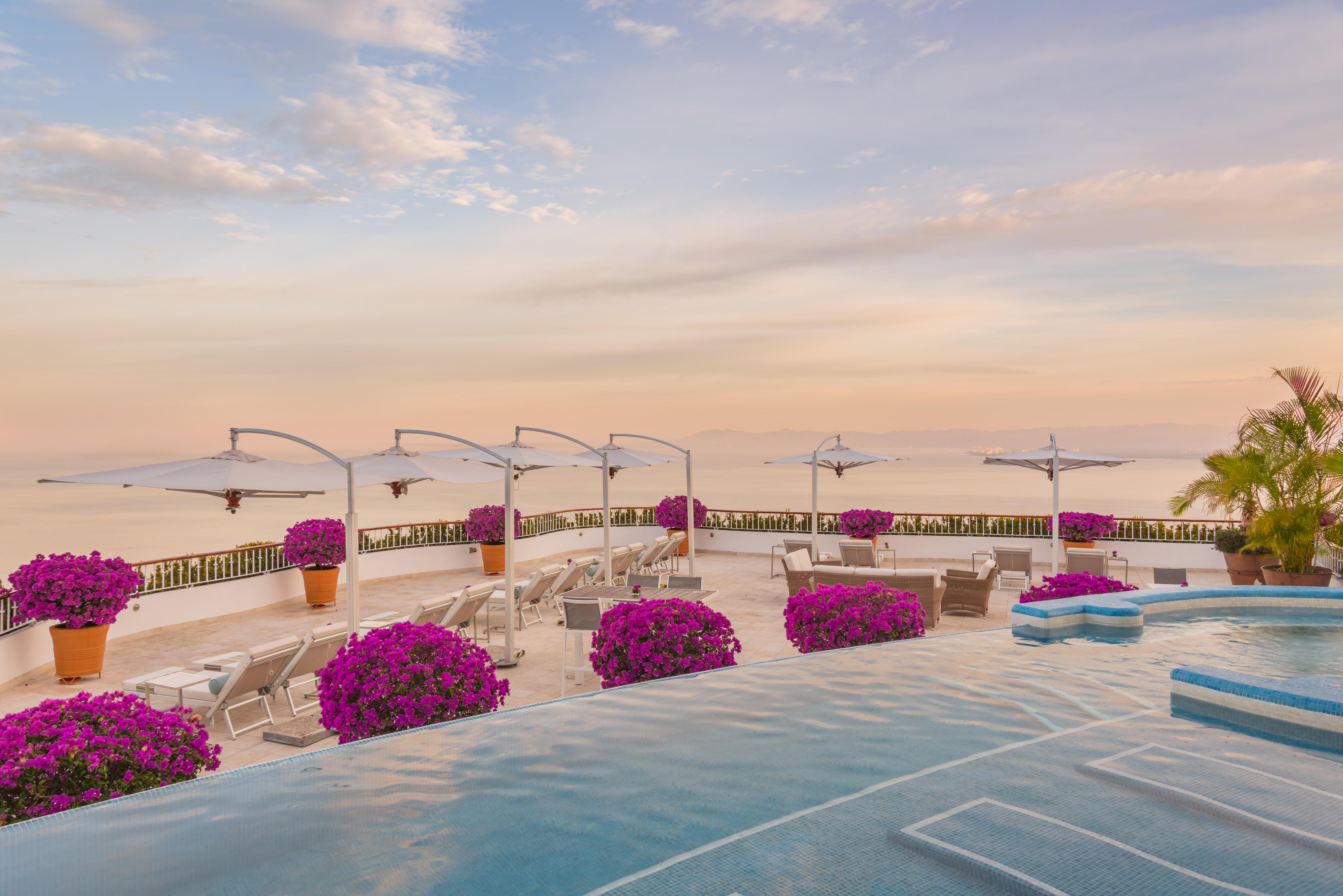 Grand Miramar All Luxury Suites & Residences (Adults Only) Puerto Vallarta Exterior foto