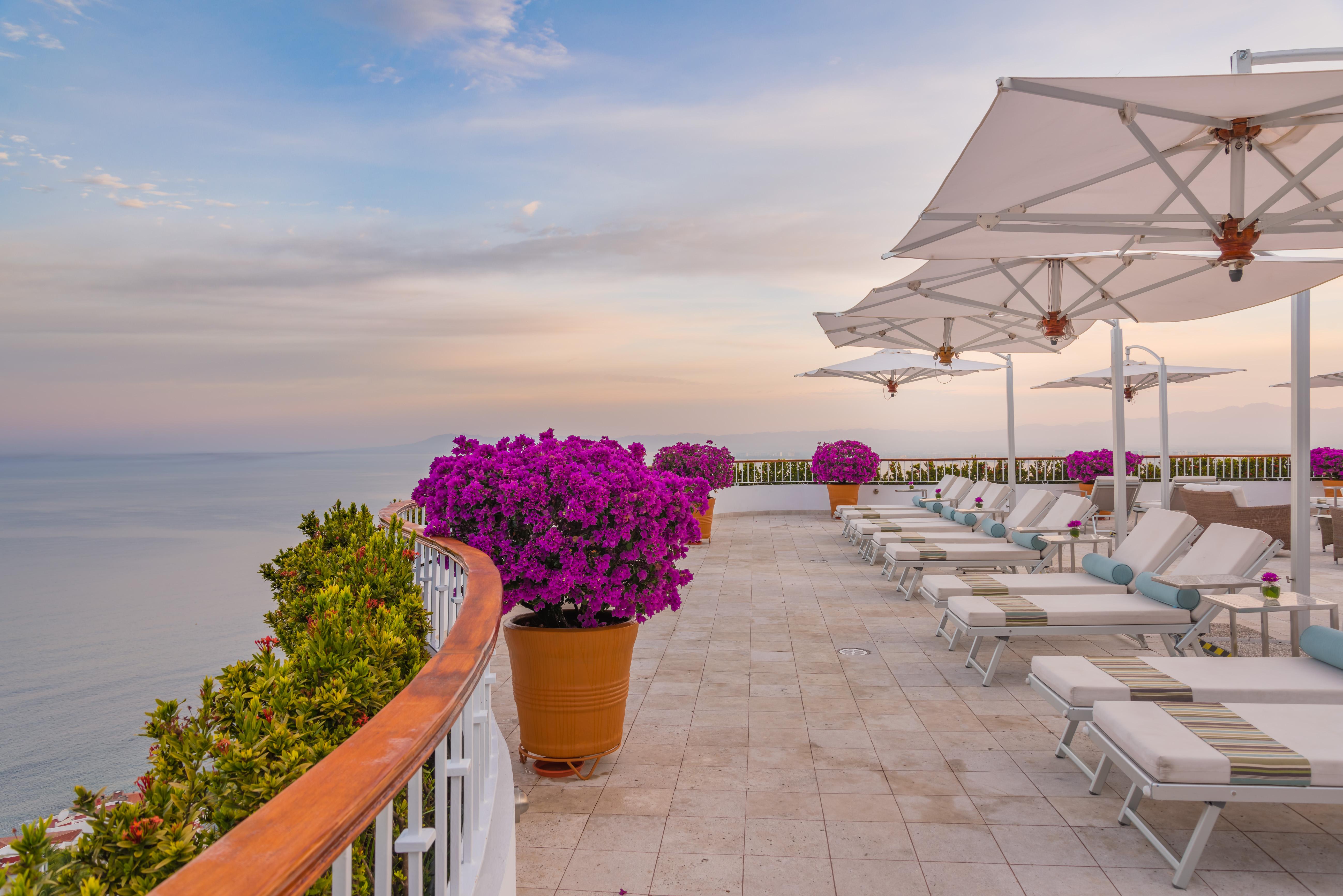 Grand Miramar All Luxury Suites & Residences (Adults Only) Puerto Vallarta Exterior foto